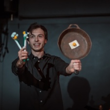Photo by Jaka Varmuž