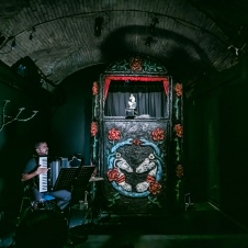 Make Me a Coffin For Him, foto Jaka Varmuž