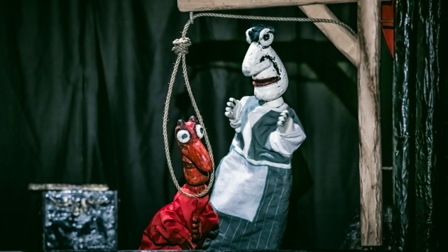 Napravite mi zanj krsto, foto Jaka Varmuž