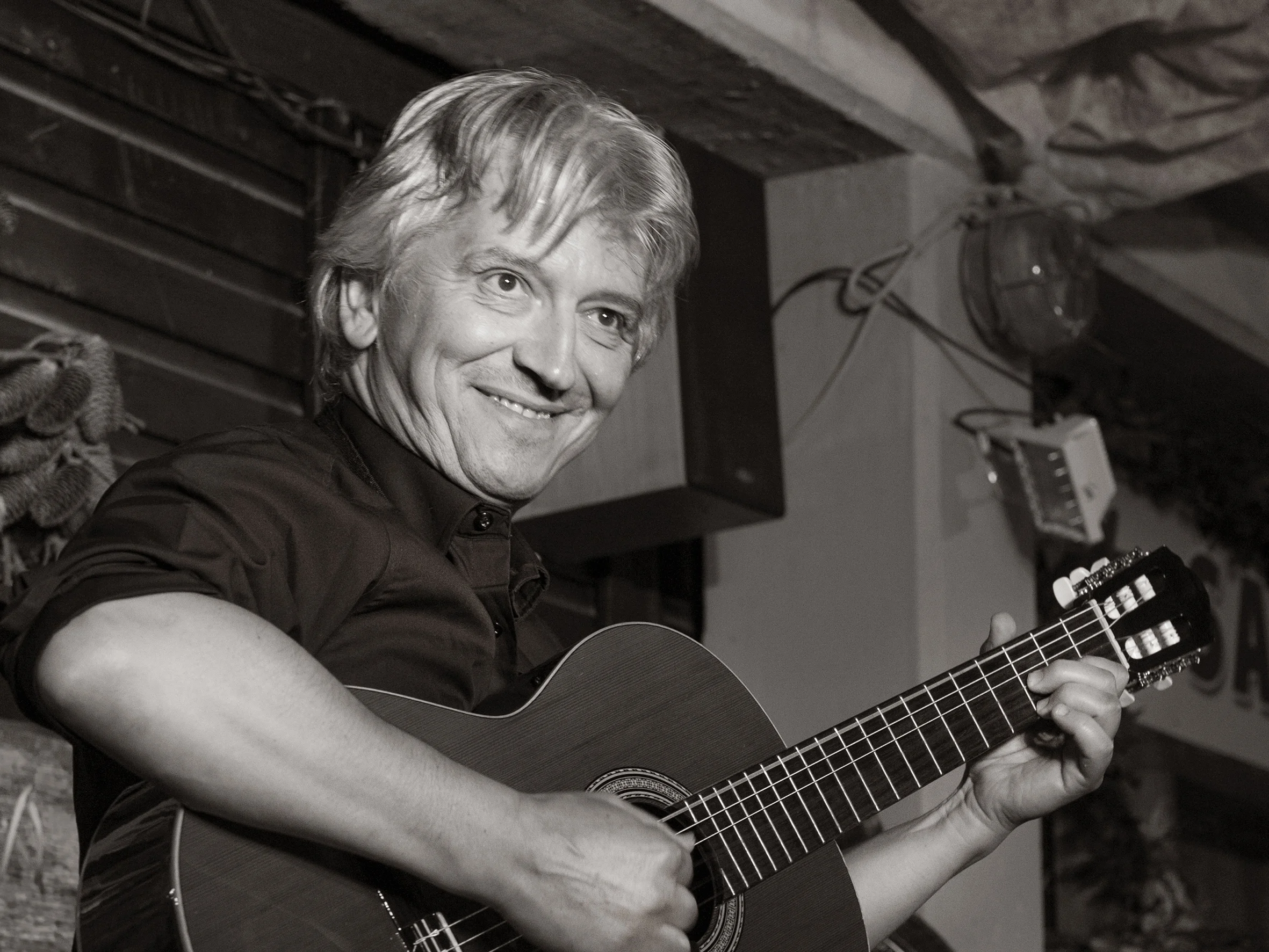 Koncert Iztoka Mlakarja, izven